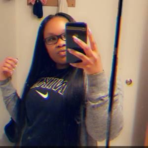 Meet your Posher, Aja